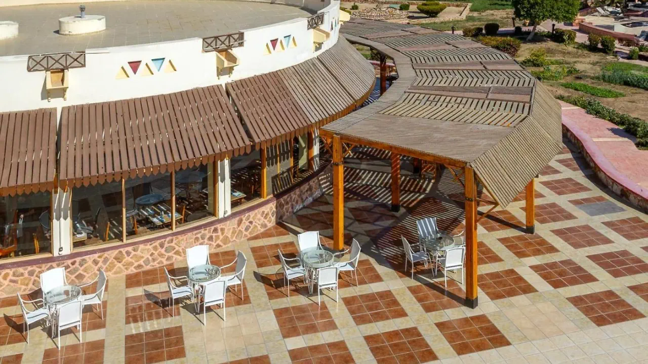 الفندق بليس ندى بيتش ريزورت - مرسى علم